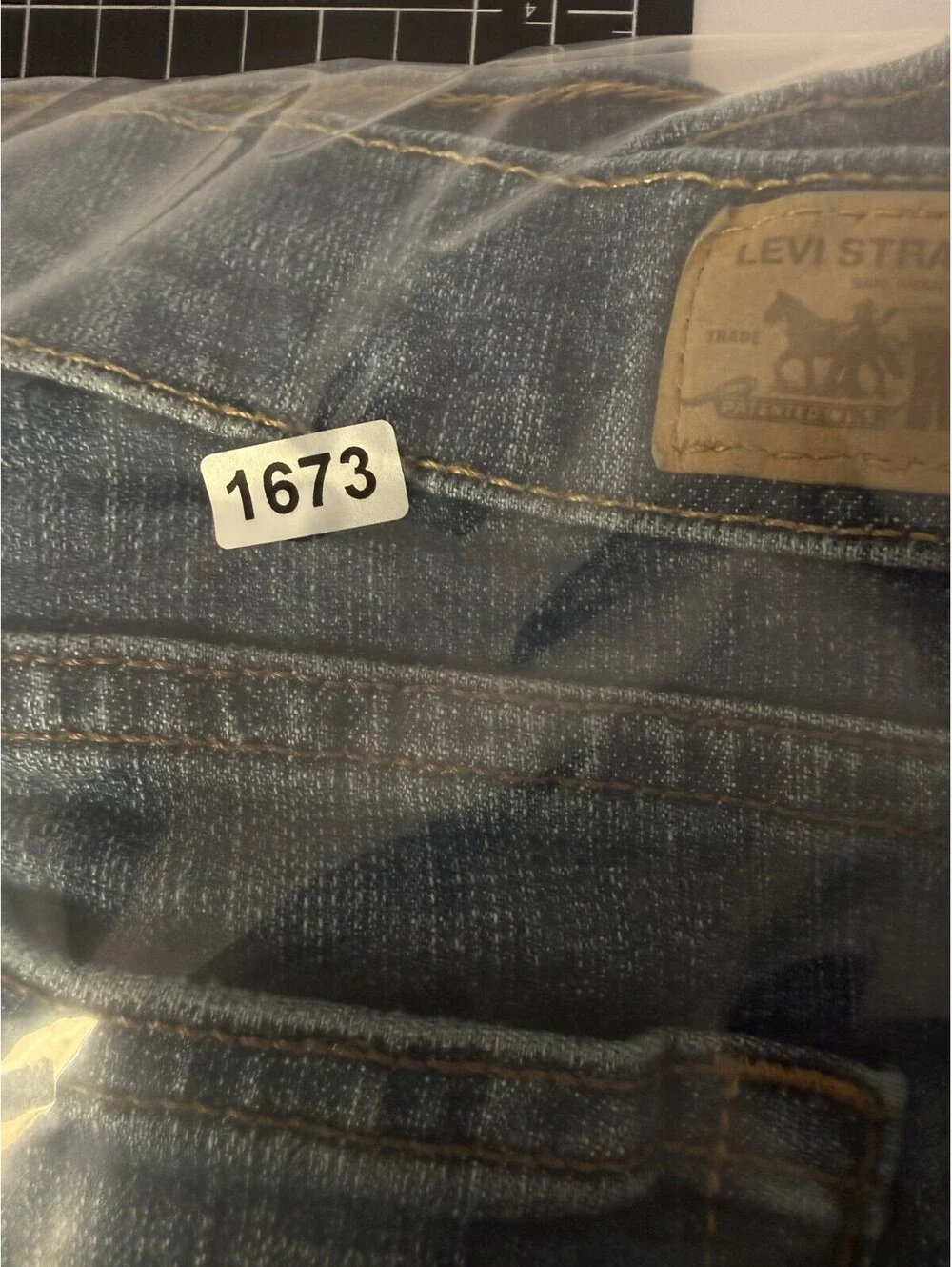 Levis 505 Womens Jeans Straight Leg Size 14 S Short Blue